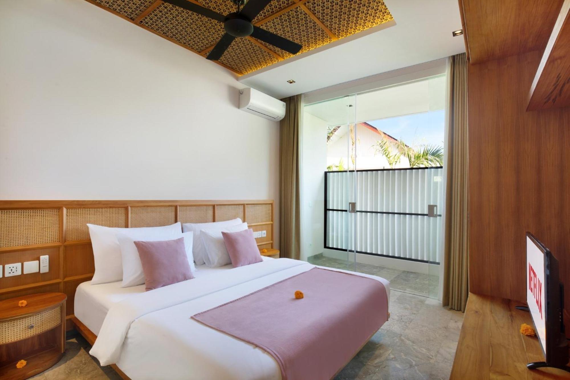 Eight Palms Villa Seminyak By Ini Vie Hospitality Εξωτερικό φωτογραφία