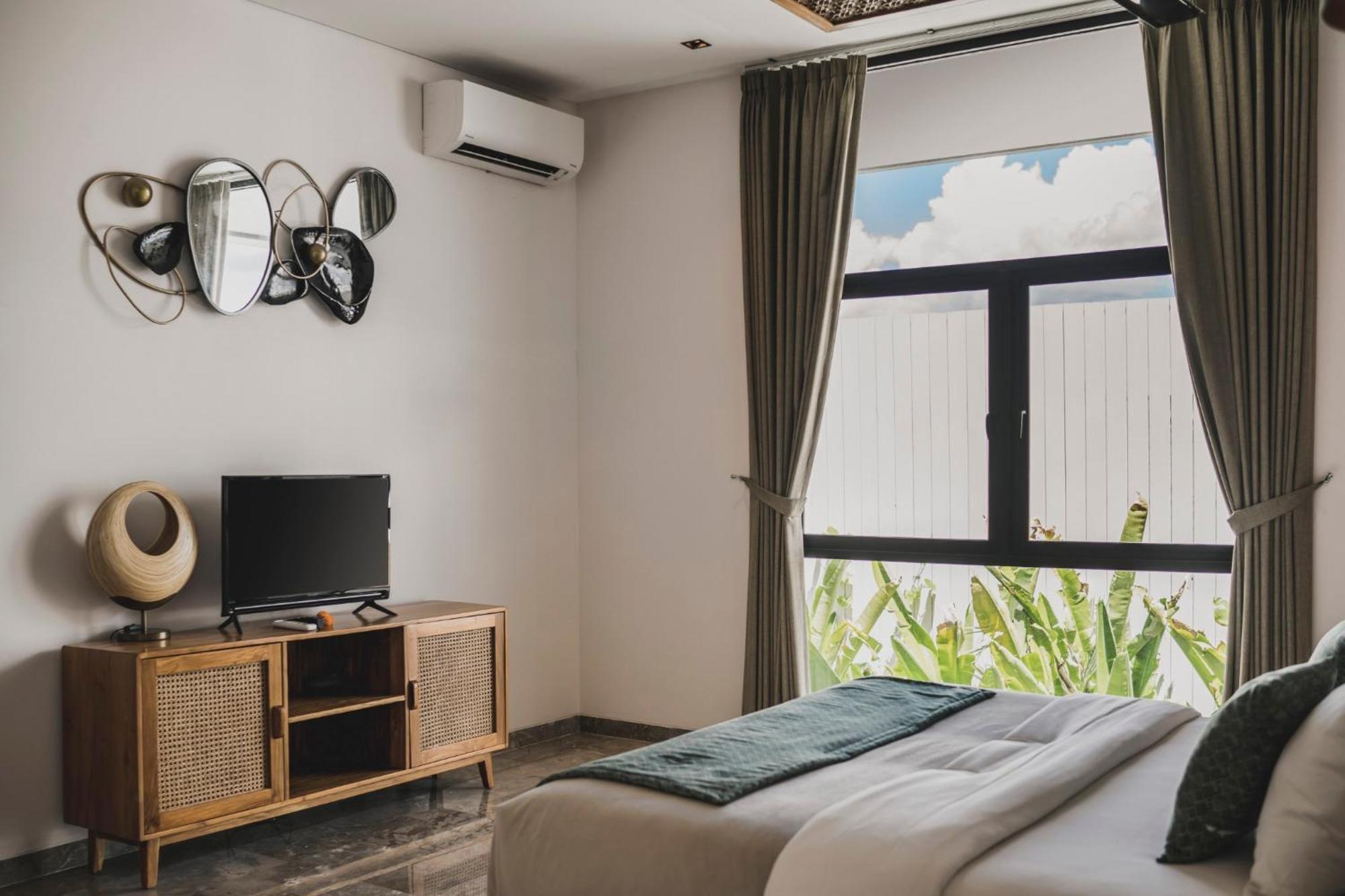 Eight Palms Villa Seminyak By Ini Vie Hospitality Εξωτερικό φωτογραφία