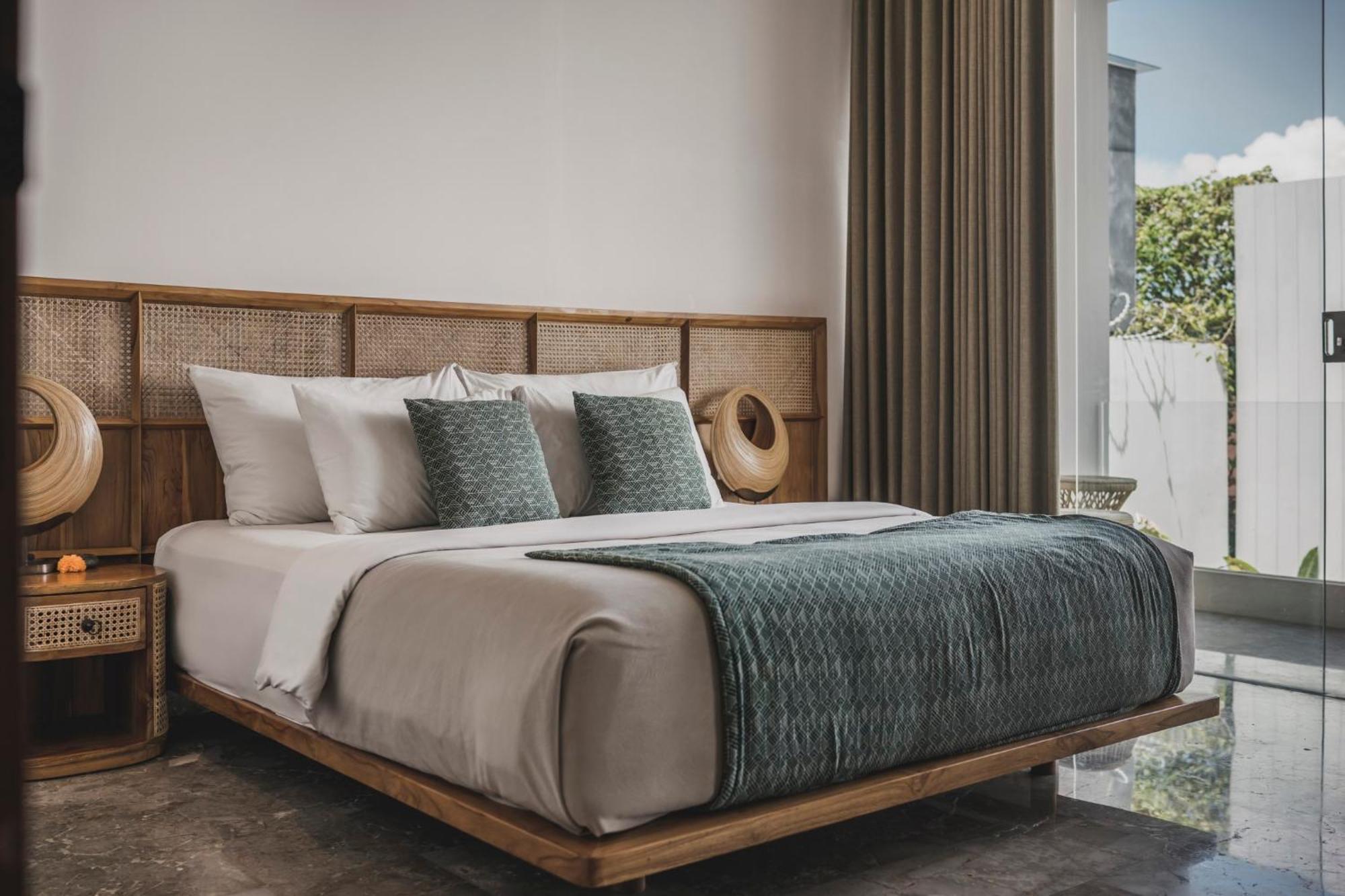 Eight Palms Villa Seminyak By Ini Vie Hospitality Εξωτερικό φωτογραφία